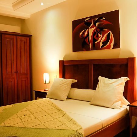 Tchero Appartement 2 Douala Eksteriør bilde
