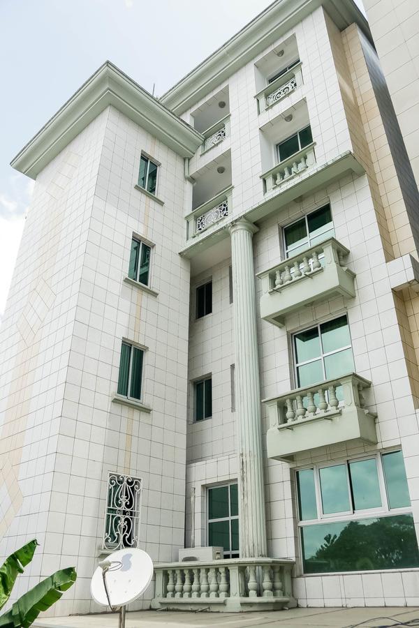 Tchero Appartement 2 Douala Eksteriør bilde